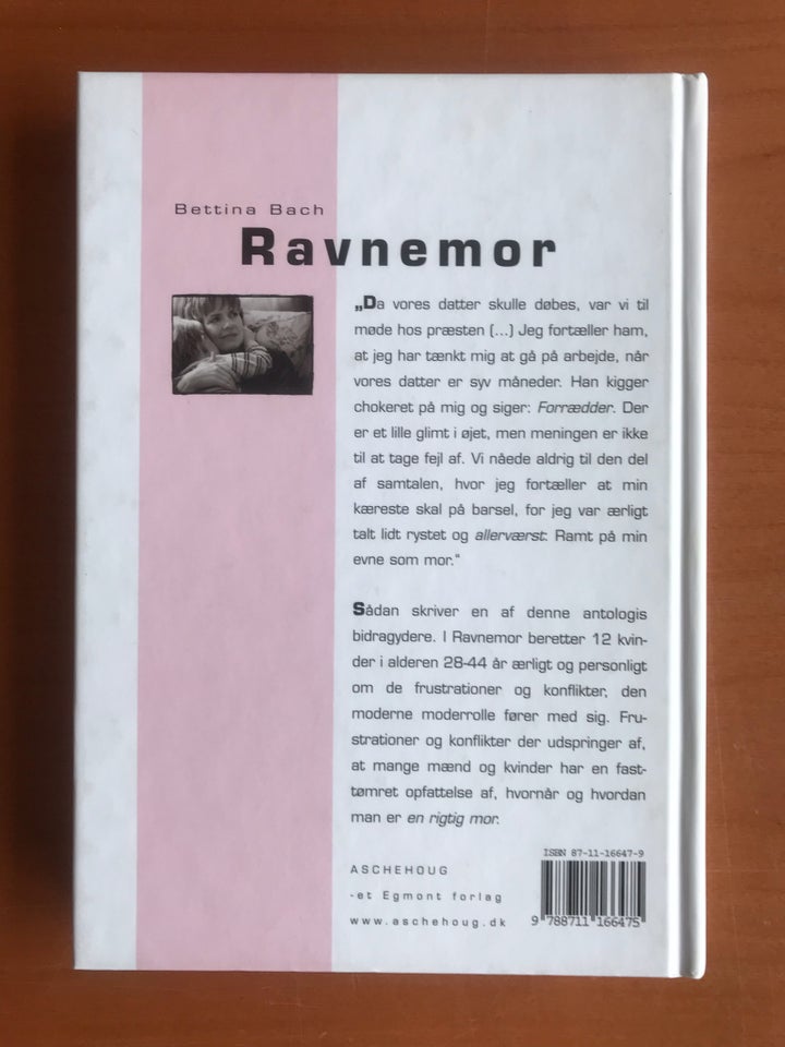 Ravnemor, sf Bettina Bech, emne: