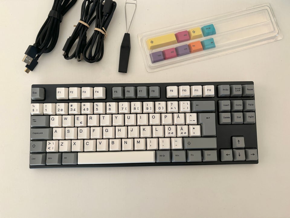 Tastatur, Varmilo, VEM88 CMYK V2