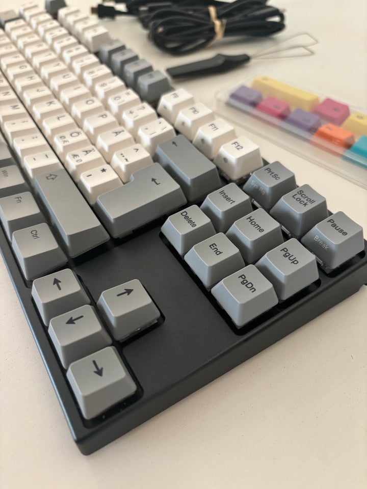 Tastatur, Varmilo, VEM88 CMYK V2