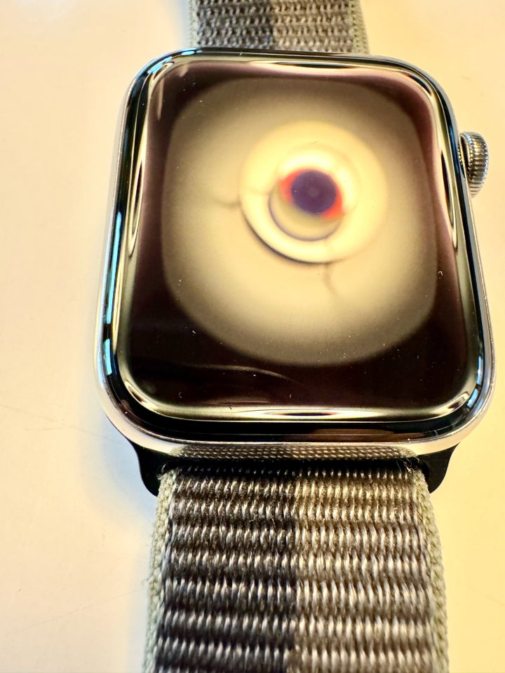 Smartwatch, Apple