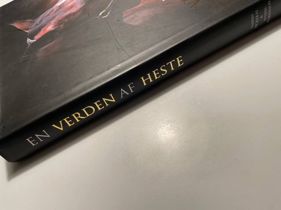 En verden sf heste - en illustreret