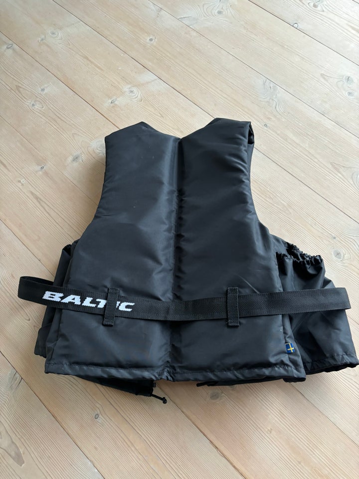 Vest, Lifejacket, Baltic