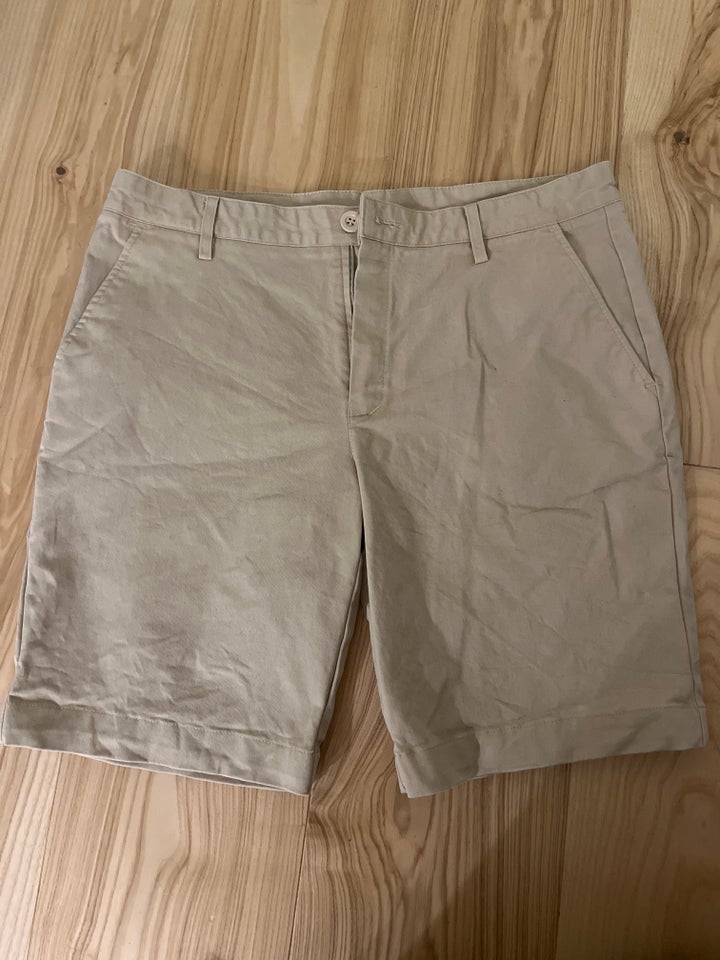 Shorts, Ido, str. 34