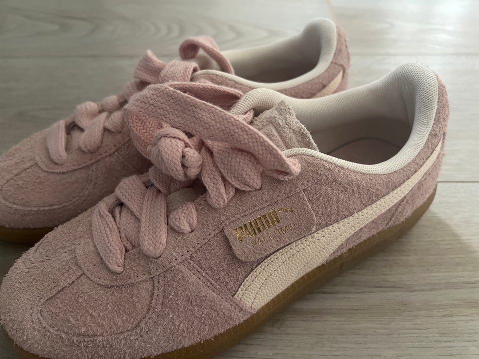 Sneakers, str. 38,5, Puma