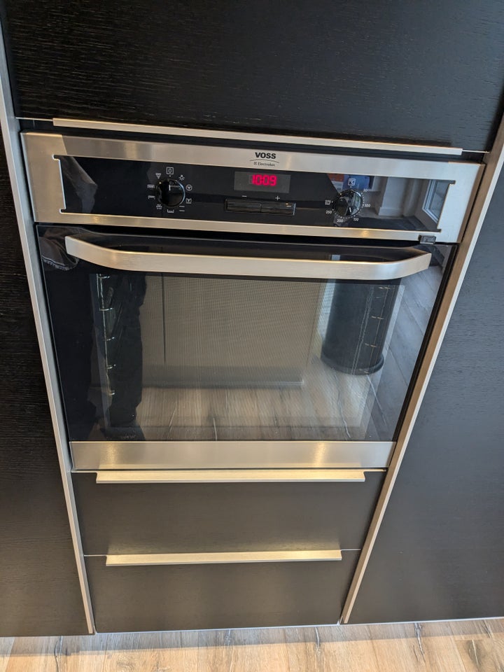 Indbygningsovn, Electrolux Voss