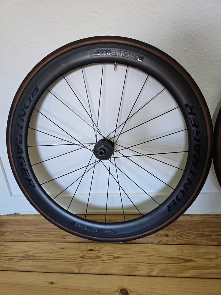 Hjul Bontrager aeolus comp 5