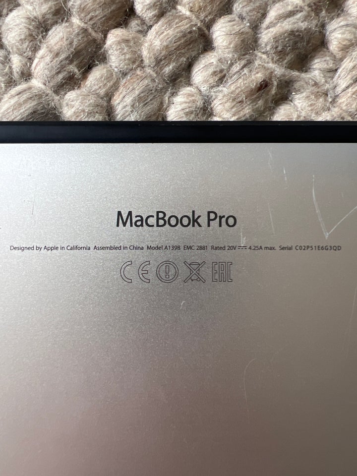 MacBook Pro A1398 25 GHz