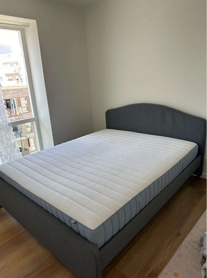 Sengeramme Ikea  b: 160 l: 200