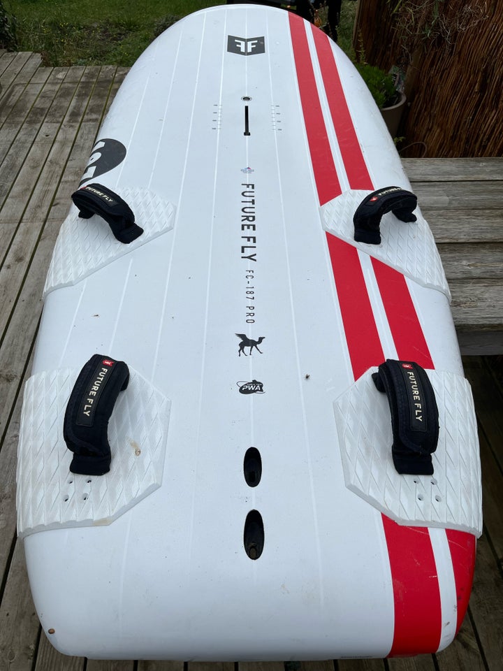 Board, Futurefly 2020, str. 187