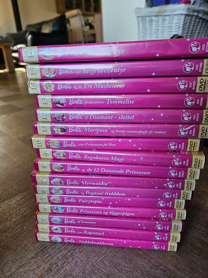 BARBIE DVD 1 til 16, DVD, eventyr