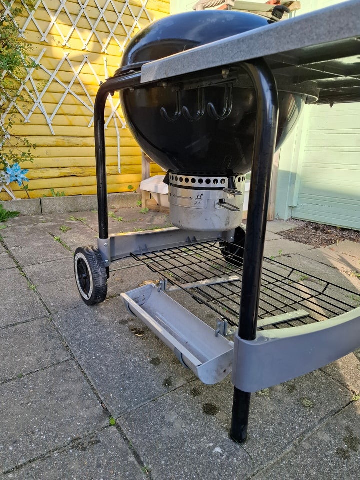 Kuglegrill, Weber