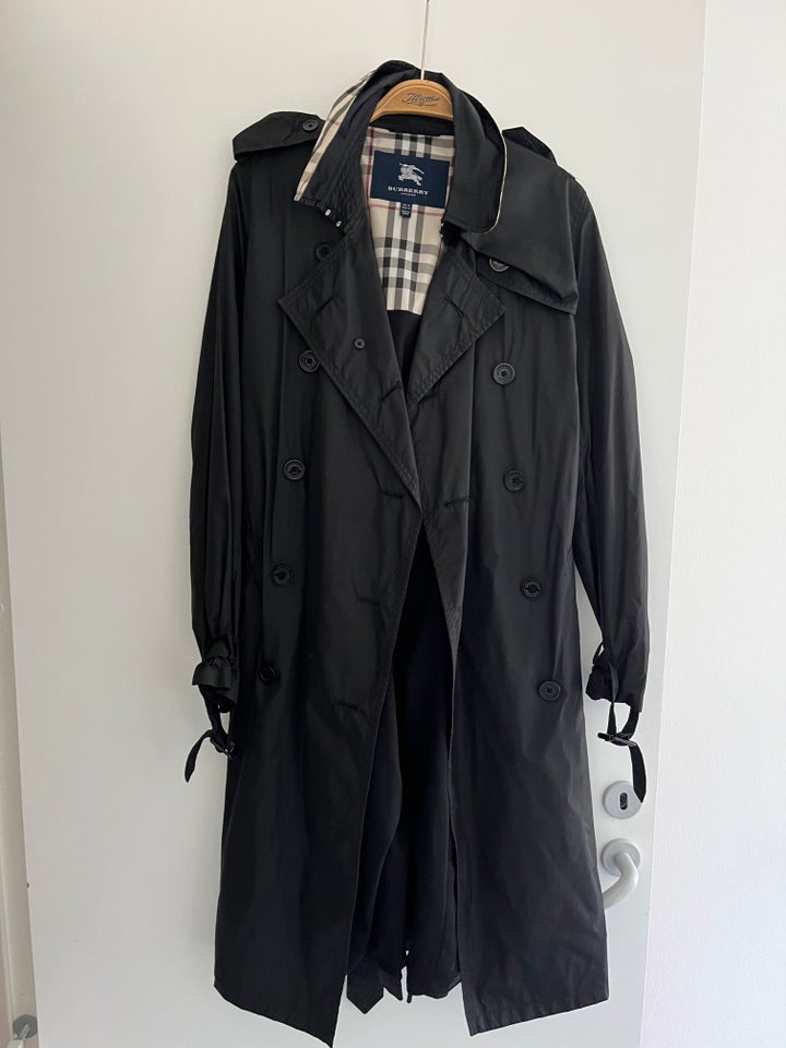 Trenchcoat, str. 38, BURBERRY-UK