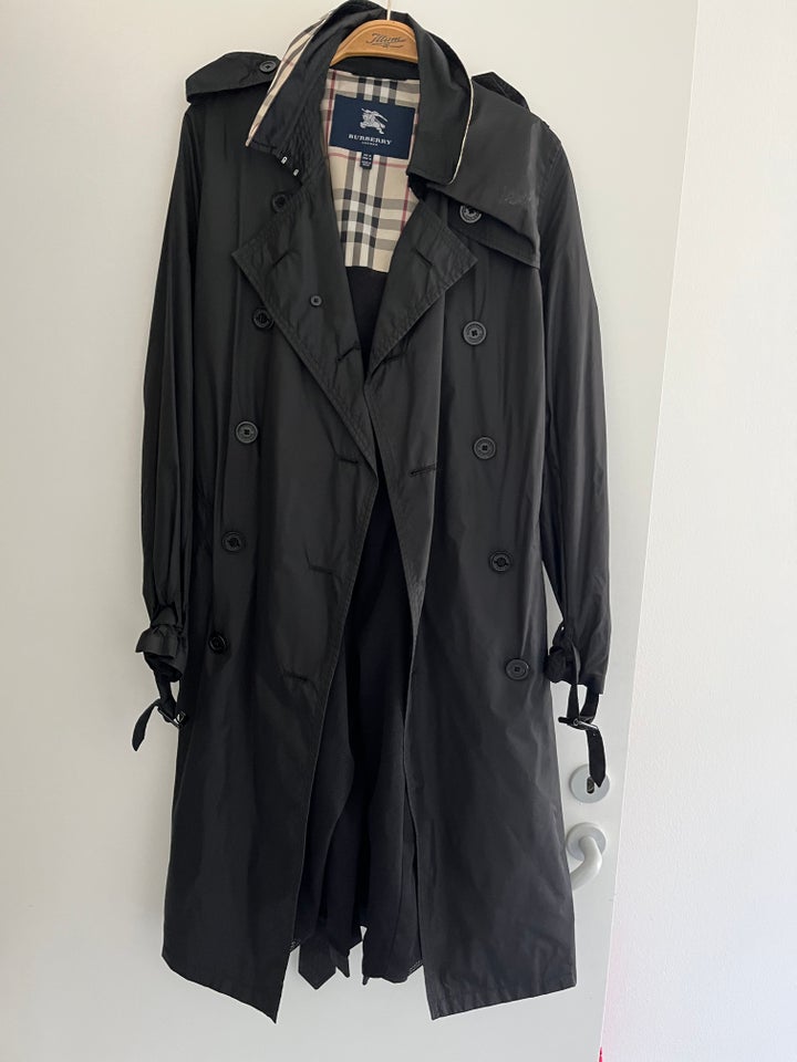 Trenchcoat, str. 38, BURBERRY-UK