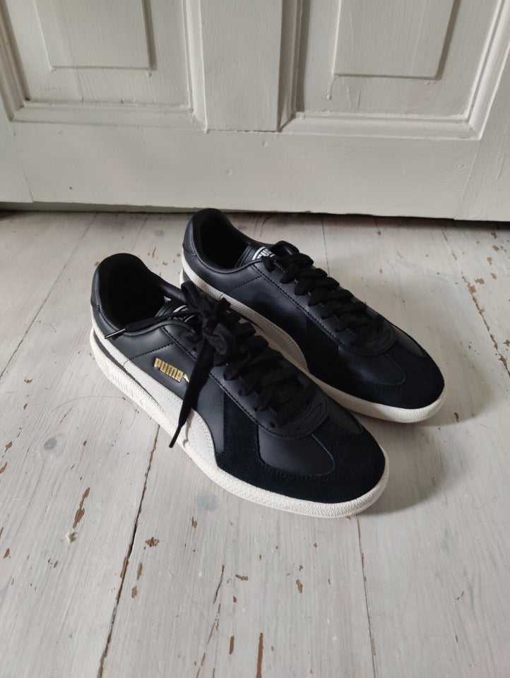 Sneakers, Puma, str. 41