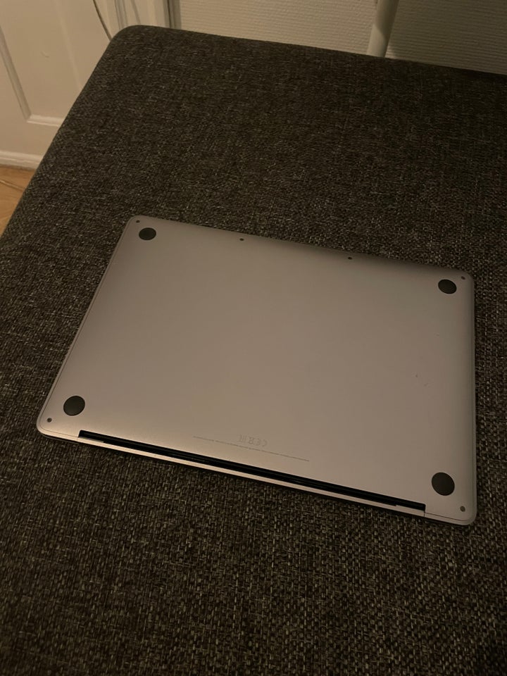 MacBook Pro, A1708, 2.3 GHz