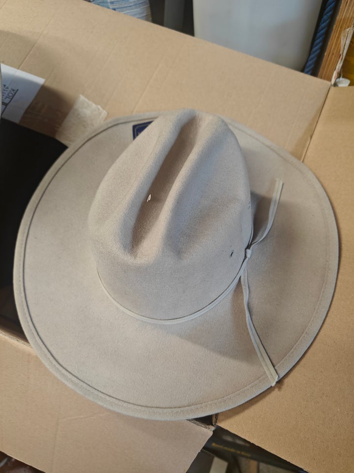 Hat, Dorfmann Pacific -