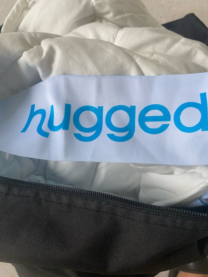 Andet, Hugged