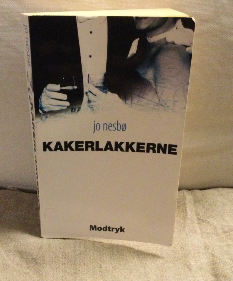 Kakerlakkerne, Jo. Nesbø , genre: