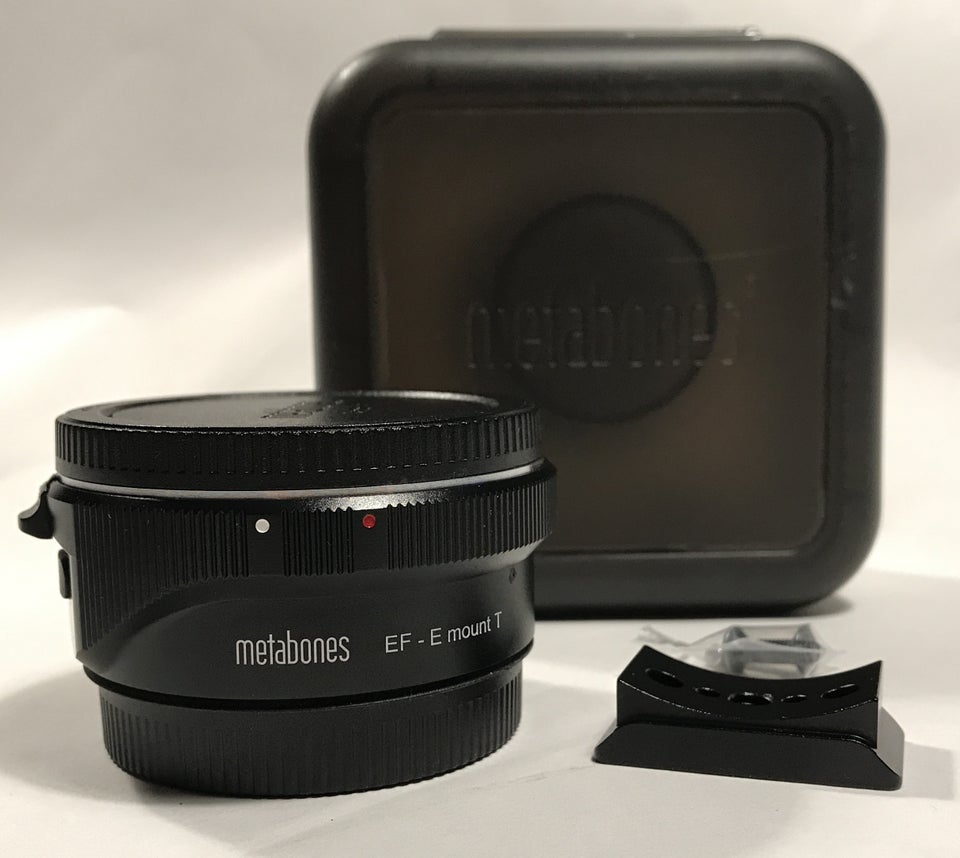 Metabone Sony E/Canon EF adapter,