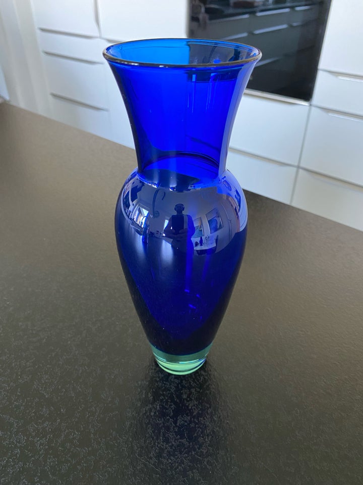 Vase, Mundblæst glas , Holmegaard