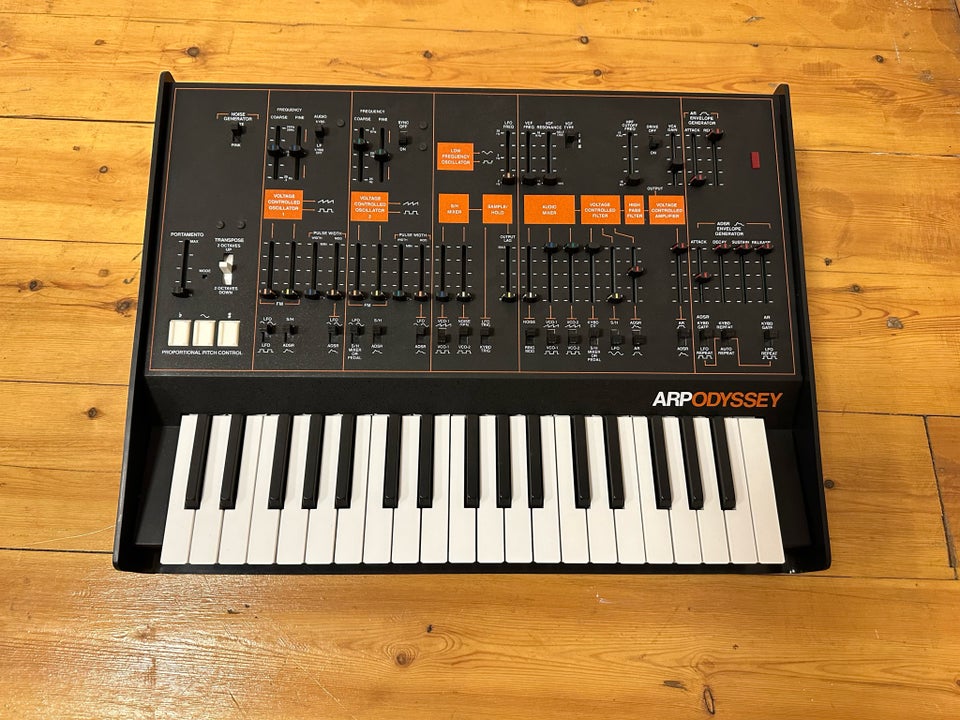 Synthesizer, Korg Arp Odyssey rev3