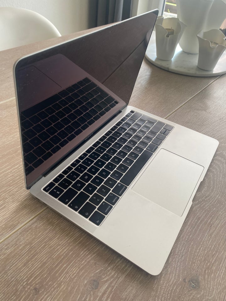 MacBook air 2019 128 gb