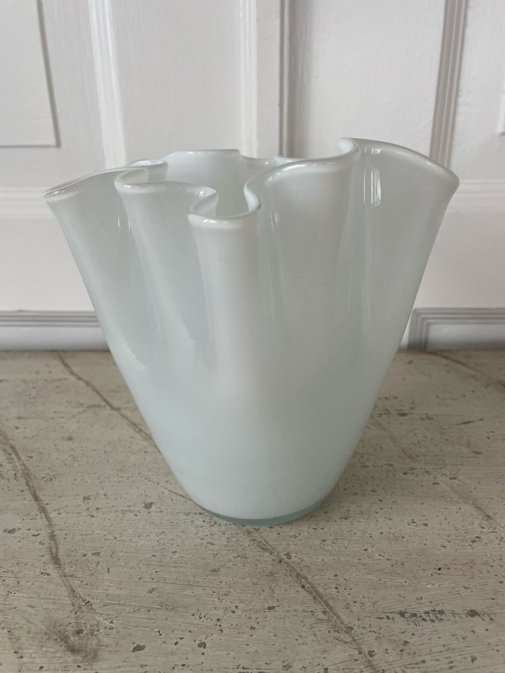 Glas, Tulipanvase