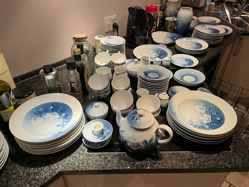 Porcelæn Julerose Bing og