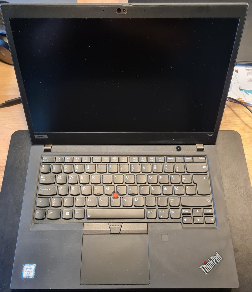 Lenovo T490 I7-8665U 190 GHz 24