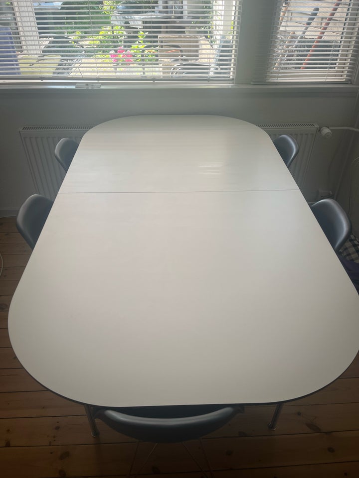 Spisebord m/stole, Eames Vitra /