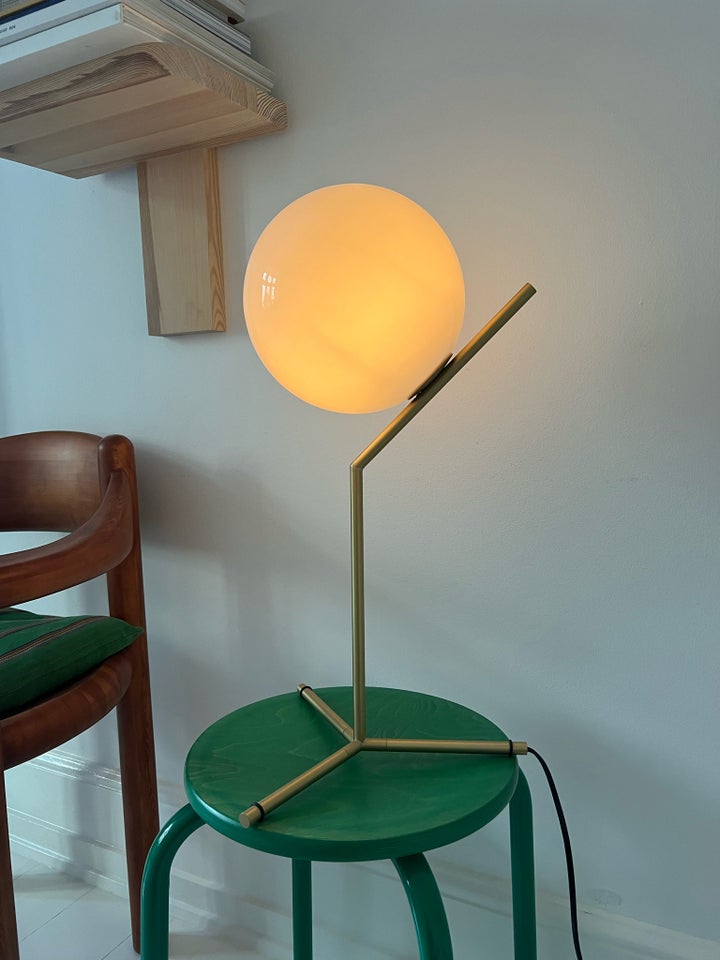 Lampe, Flos