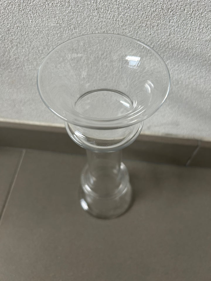 Glas, Glas vase