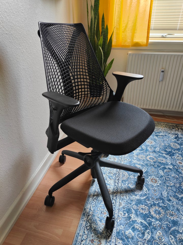 Kontorstol Herman Miller Sayl