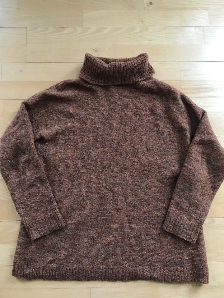 Sweater, Vila, str. 38