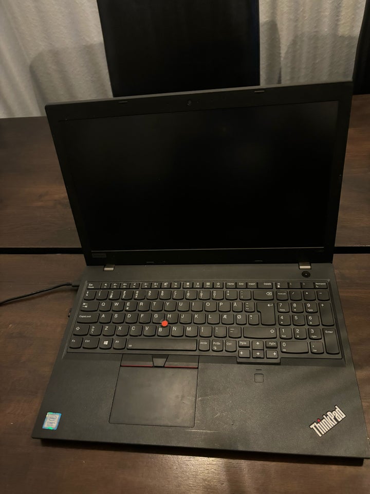 Lenovo Lenovo ThinkPad, i5-825U