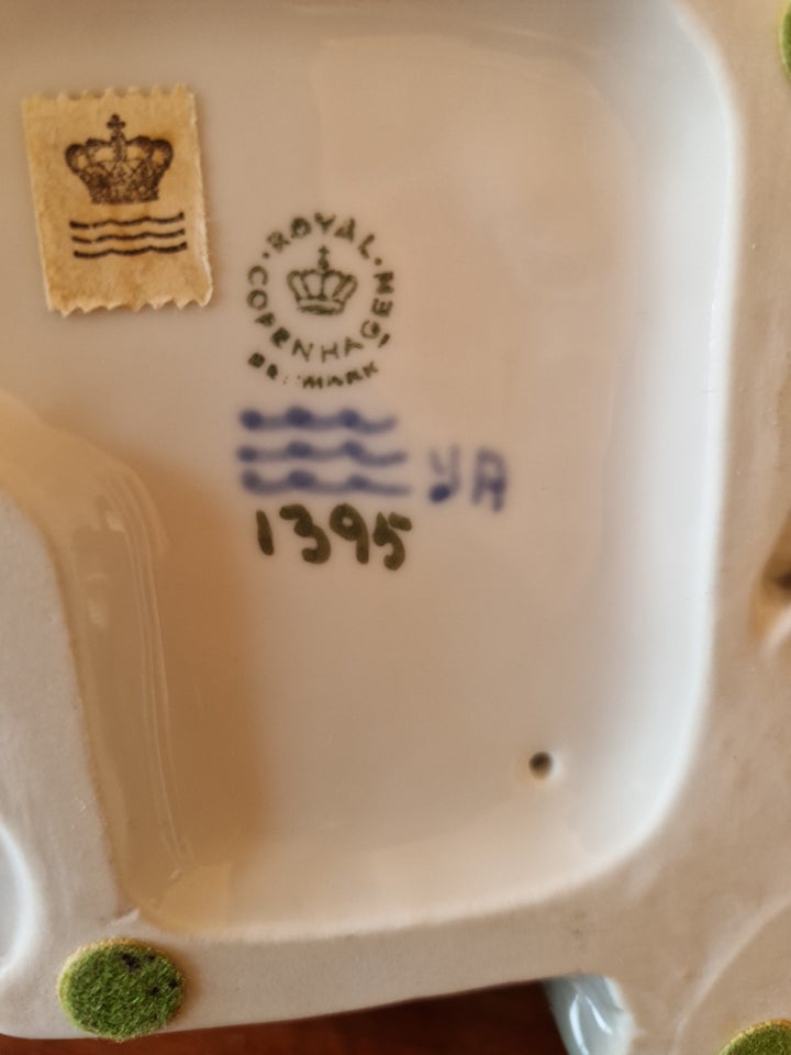 Porcelæn Amager piger Royal