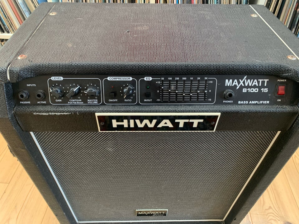 Bascombo, Hiwatt B100 15