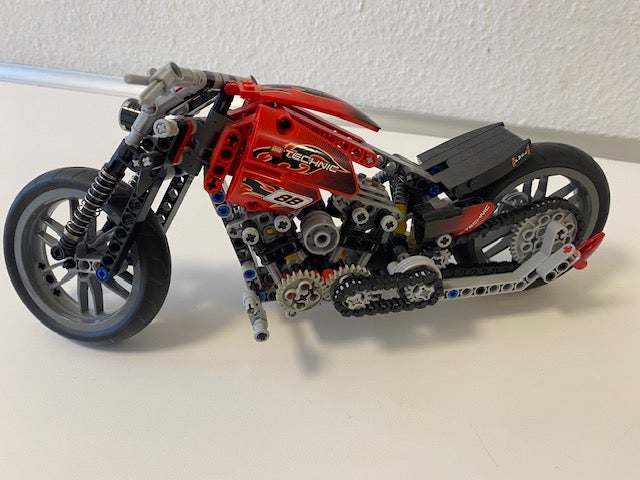 Lego Technic, 8051