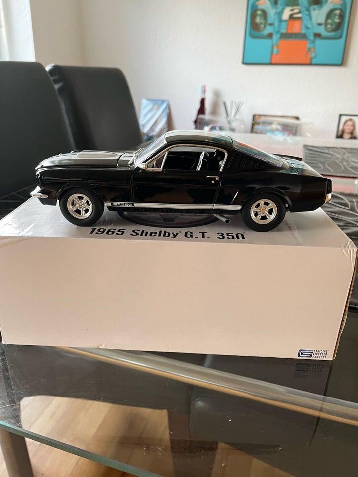 Modelbil Acme Ford Mustang skala