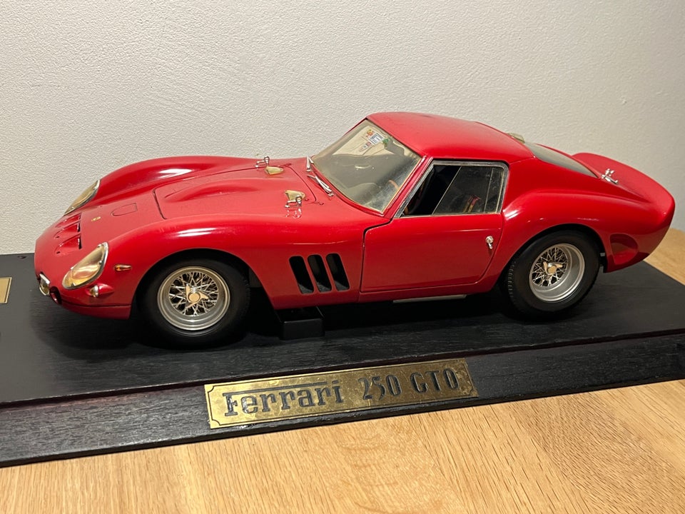 Modelbil, Ferrari 250 GTO, skala