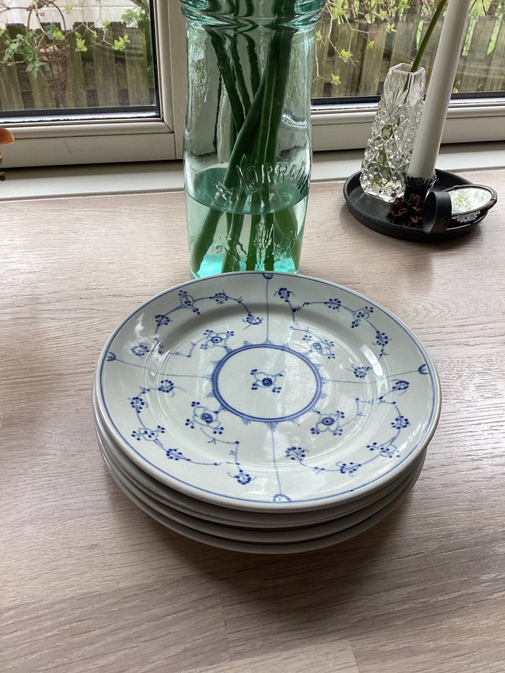 Porcelæn Kage/ frokost tall 