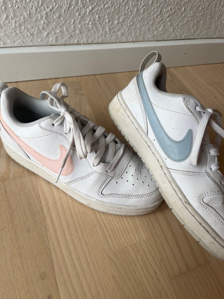 Sneakers, str. 38, Nike