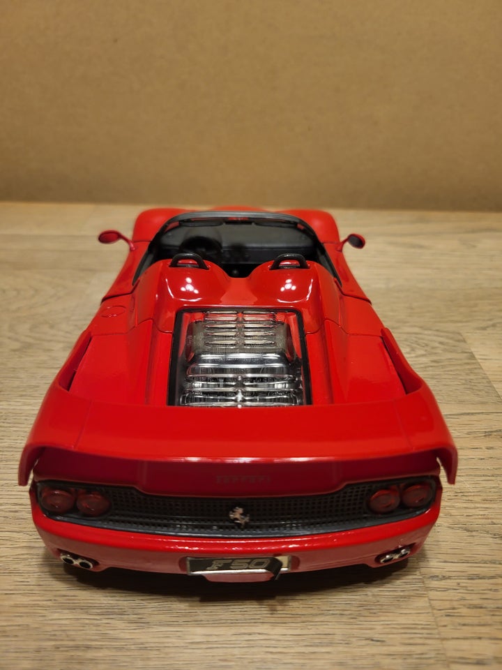 Modelbil, Ferrari F50 1996, skala