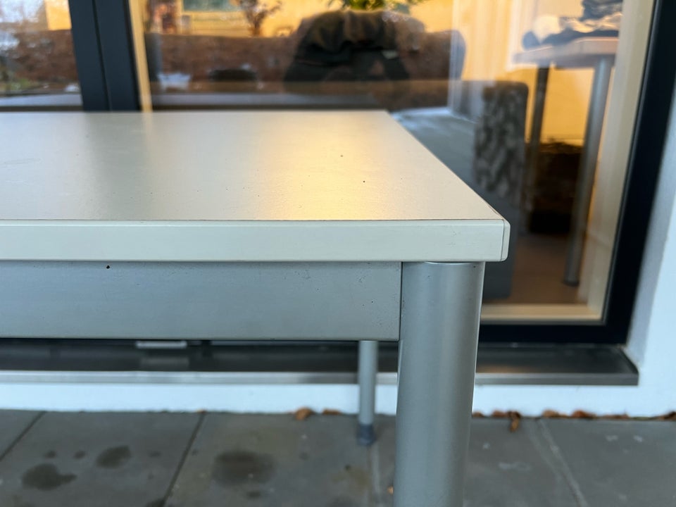 Skrivebord, IKEA, b: 120 d: 80 h: 71