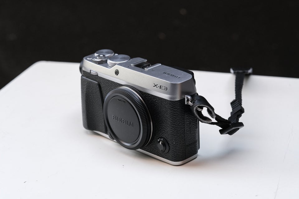 Fuji, Fujifilm X-E3, 24 megapixels