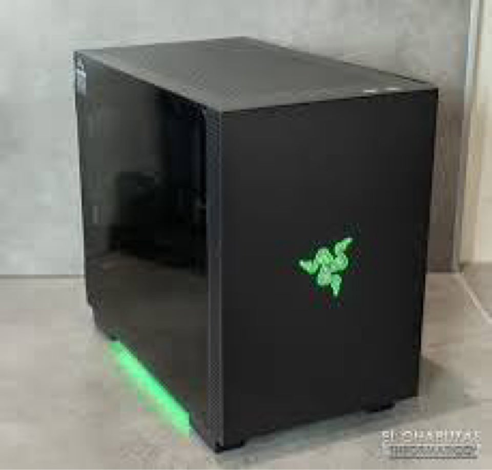 Kabinet, RAZER Tomahawk M1