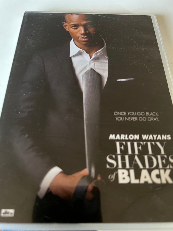 Fifty shades of black , DVD, komedie