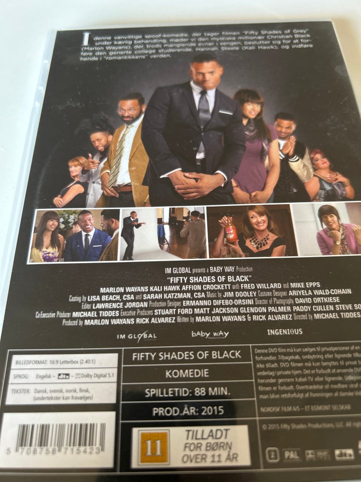 Fifty shades of black , DVD, komedie