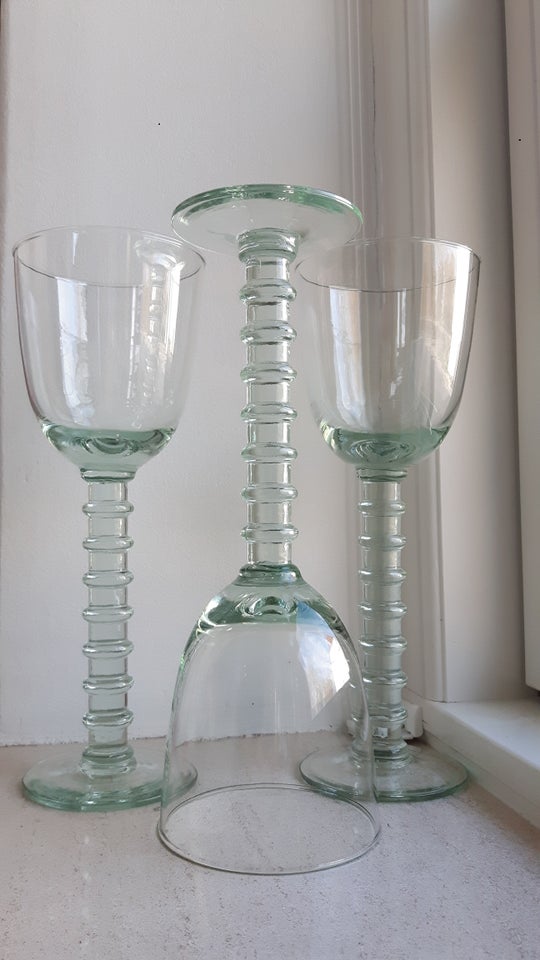 Glas, Vinglas pokal, Glaspuster