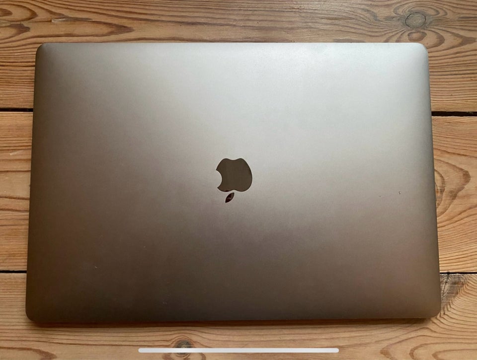 MacBook Pro 15” Late 2016